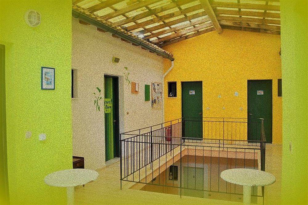 Comfy Studios Іпсос Екстер'єр фото